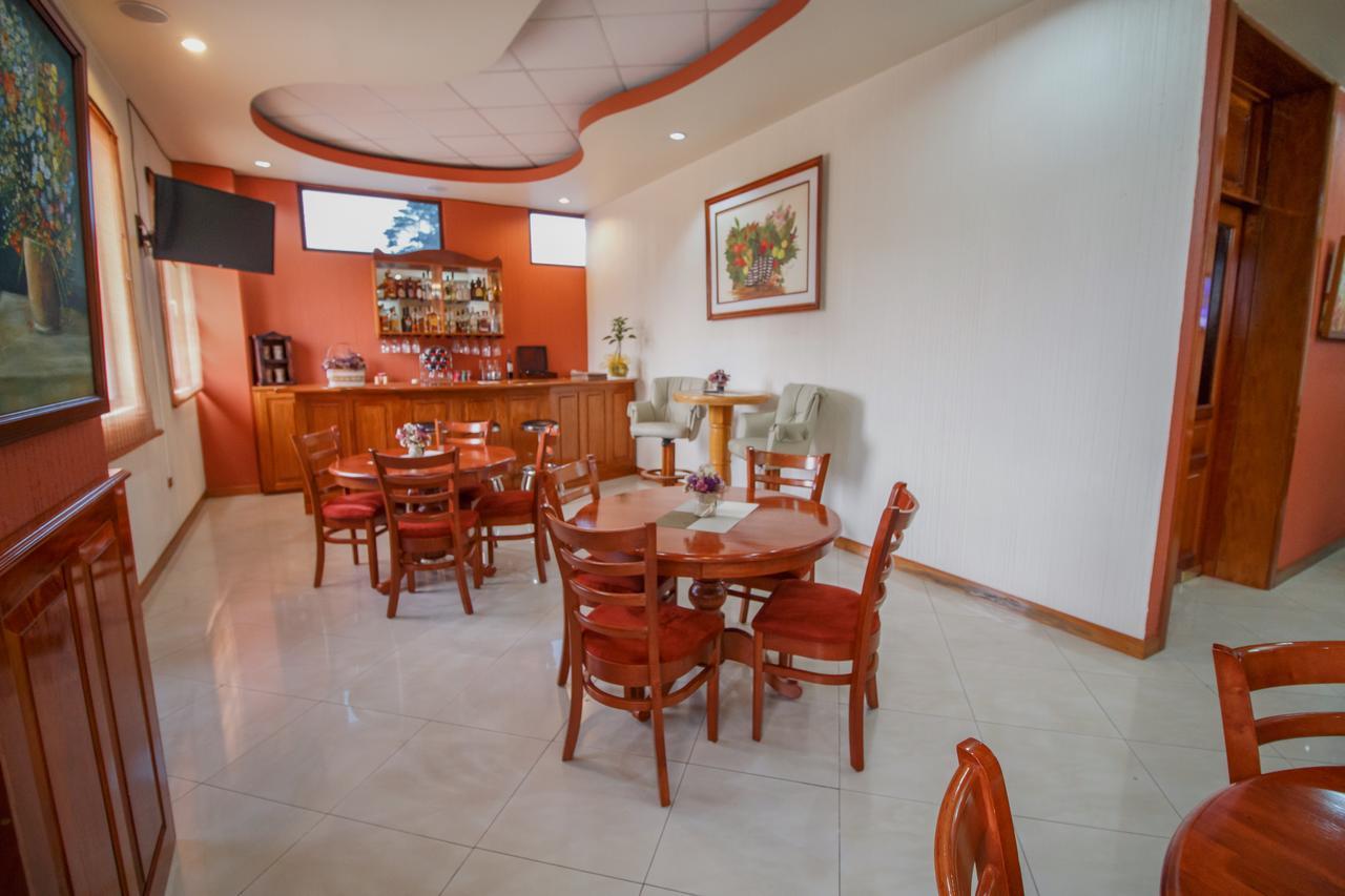 Hotel Anna Inn Olintepeque المظهر الخارجي الصورة