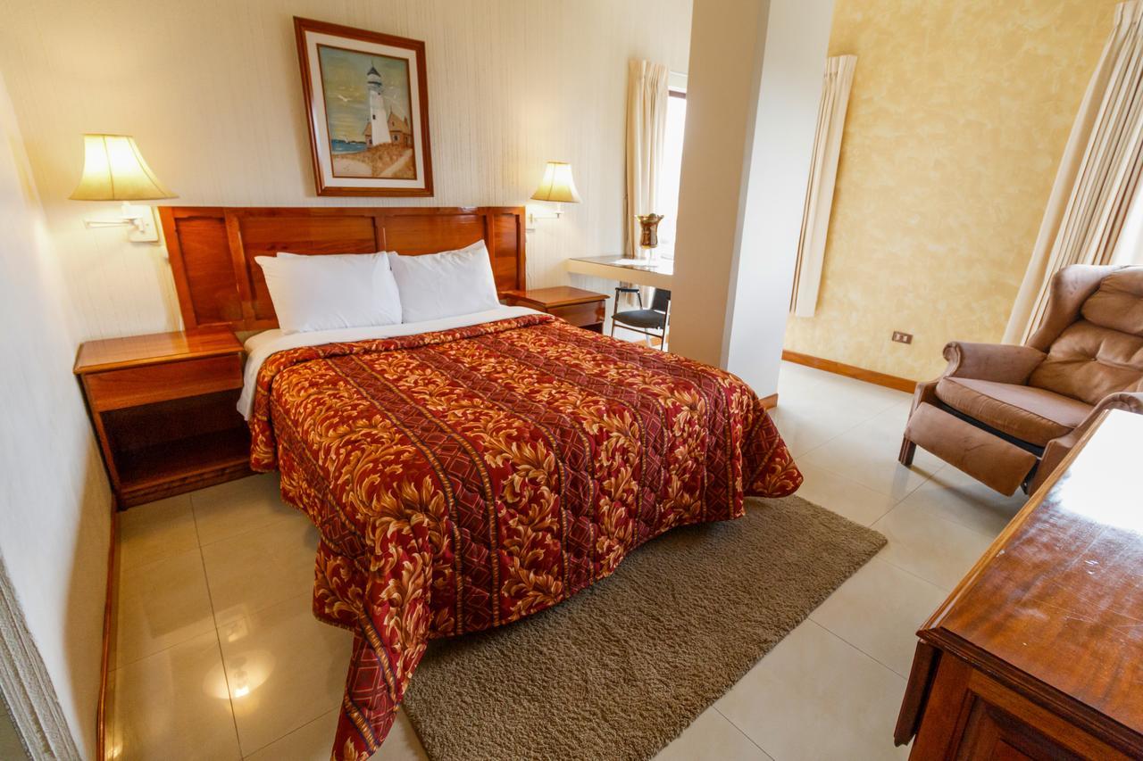 Hotel Anna Inn Olintepeque المظهر الخارجي الصورة