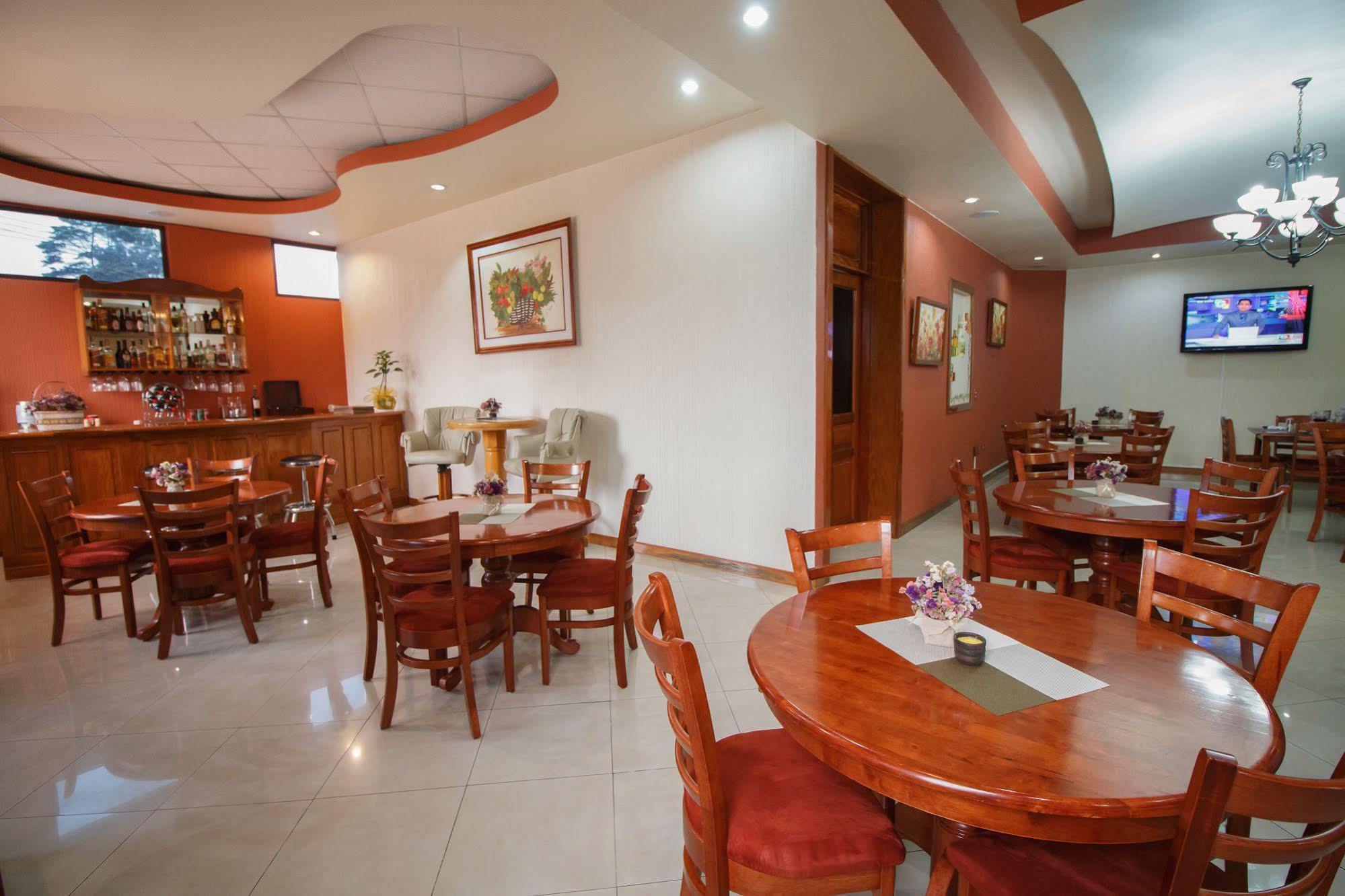Hotel Anna Inn Olintepeque المظهر الخارجي الصورة