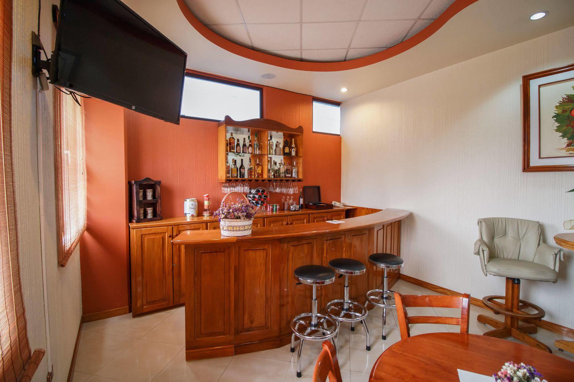 Hotel Anna Inn Olintepeque المظهر الخارجي الصورة